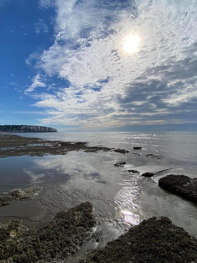 Plage A 50M Appartement Reves Tranquilles Villa Les Bains De Mers Exterior foto